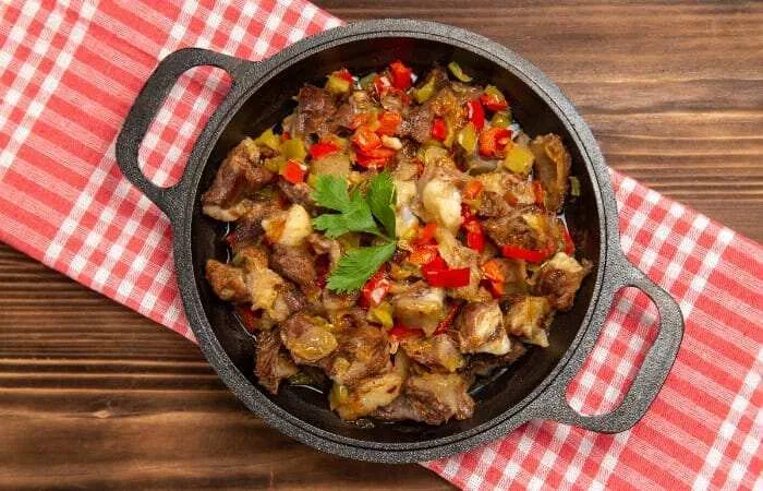 Menggugah Selera dengan Oseng Mercon Daging Sapi