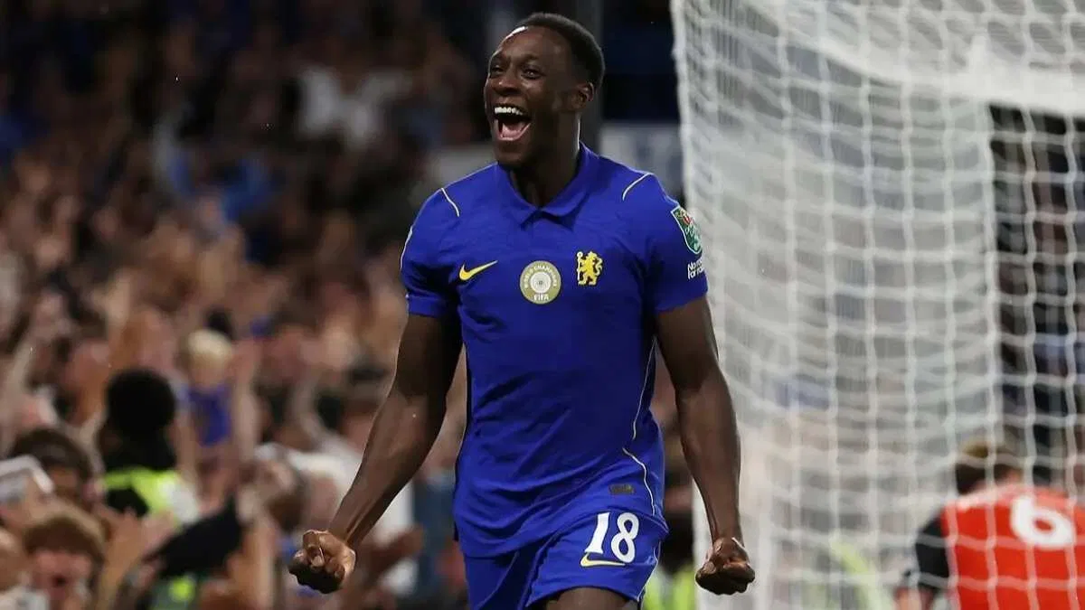 Kemenangan Chelsea atas Luton Town dan Debut Gemilang Danny Welbeck