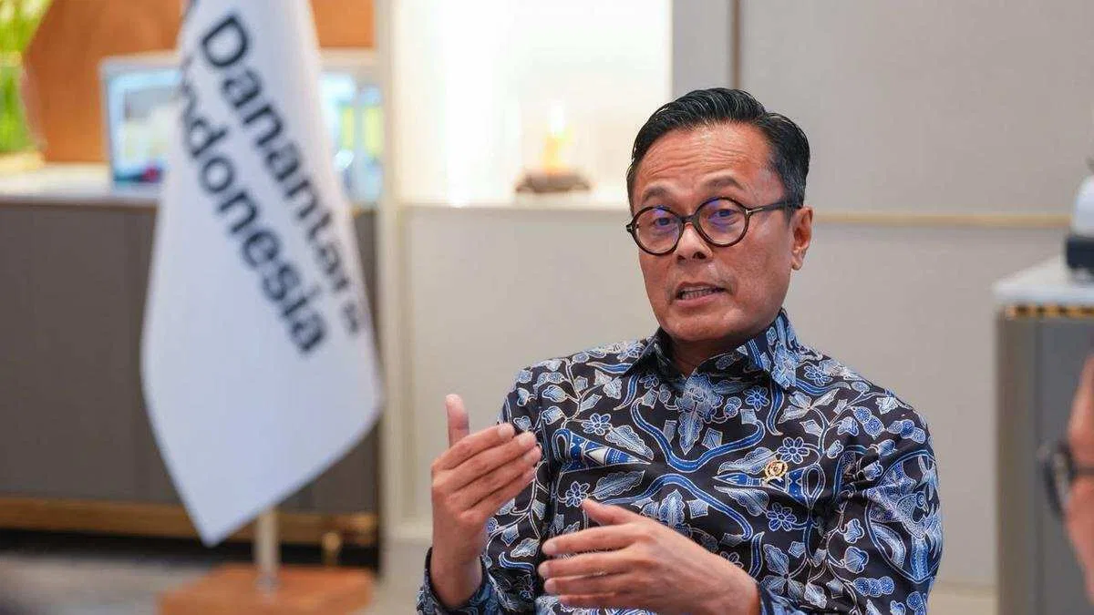 Kaji Ulang Merger Mitratel dan Tower Bersama