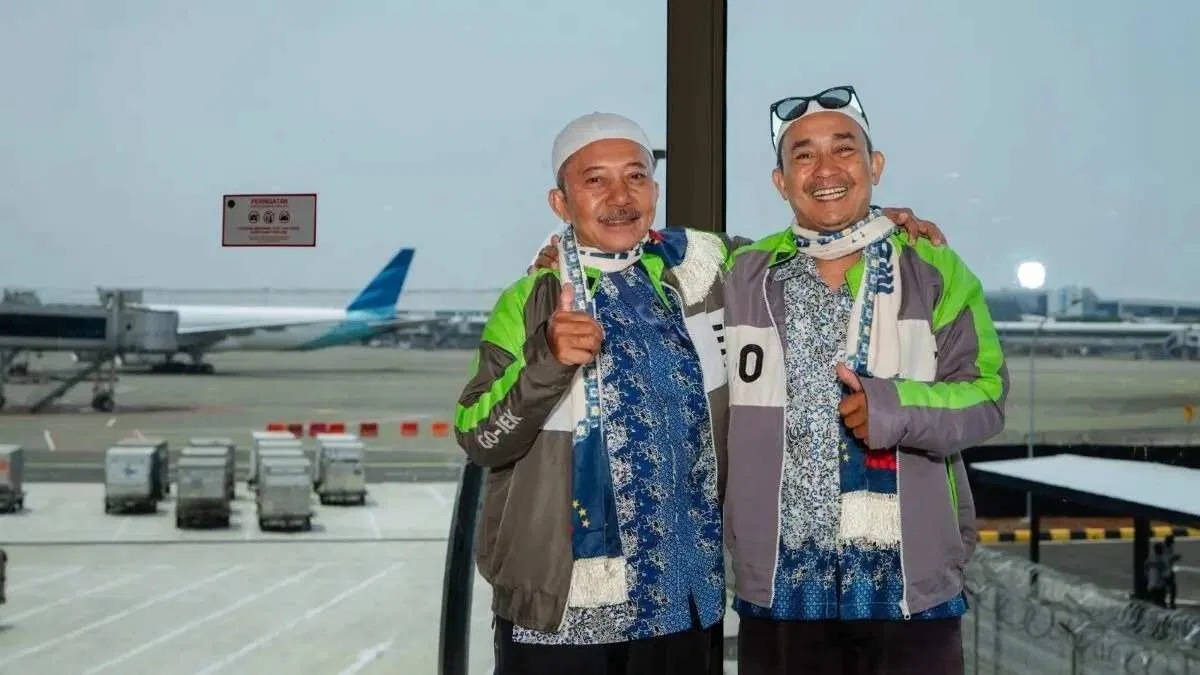 Mitra Senior Gojek Dapat Penghargaan Umrah Gratis