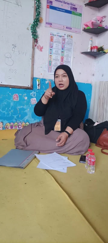 BANGUN KECERDASAN ANAK, TK NIRWANA CENDIKIA GELAR EDUKASI DAN SHARING PADA ORANGTUA DIDIK