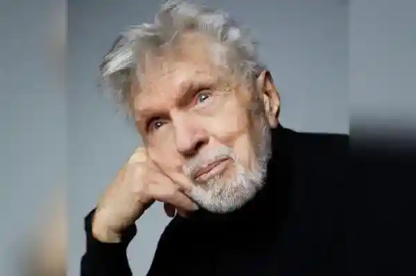 Tom Skerritt: Perjalanan Aktor Hollywood dari Detroit hingga Layar Lebar