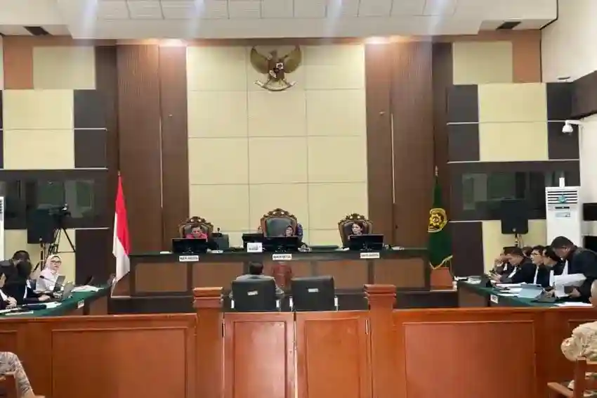 Persidangan Kasus Ijazah Jokowi: Refly Harun Dalami Pernyataan Roy Suryo