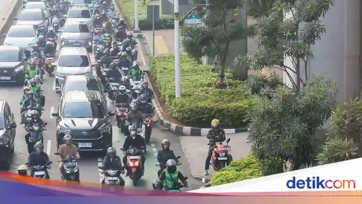 Peta Jalan Kendaraan Listrik Indonesia Disiapkan hingga 2060