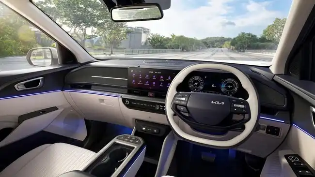Kia Carens EV Masuk Pasar MPV Listrik Indonesia dengan Harga Indikatif di Bawah BYD M6