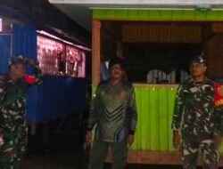 Lakukan Patroli Siskamling, Babinsa Tabang Pantau Keamanan Wilayah Bersama Warga