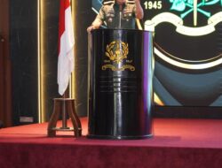 Gubernur Akmil Berikan Pengarahan kepada Perwira Remaja Abituren Akmil TA 2025