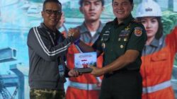 Gubernur Akmil Beri Pembekalan Geopolitik kepada Peserta Retreat SIG