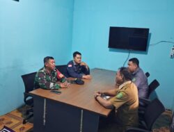 Babinsa Pela Lakukan Komsos dengan Aparatur Desa, Perkuat Sinergi untuk Pembangunan Wilayah