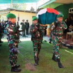 Bentuk Penghormatan Terakhir, Kasdim 1505/Tidore Pimpin Pemakaman Militer Purnawirawan TNI