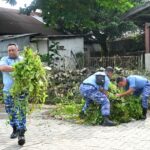 Sinergi TNI-Polri dan Masyarakat Peringati HUT ke-80 TNI AU, Lanud Sjamsudin Noor Gelar Karya Bakti di Pasar Ulin Raya Banjarbaru