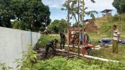 Giat Karya Bakti Skala Besar Tetap Berlanjut Babinsa Koramil 1512-02/Patani Dampingi Pembuatan Sumur Bor 