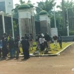 Geruduk Senayan, Mahasiswa UKI Minta Pemerintah Jaga Kedaulatan dari Intervensi Amerika Serikat
