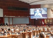 Paripurna DPR RI Soroti APBN 2025, Pemerintah Tegaskan Komitmen Perkuat Keuangan Negara