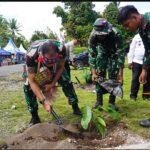 Hijaukan Kampung, Sejahterakan Warga! Satgas TMMD Ke-129 Tanam 500 Pohon Produktif untuk Masa Depan Masyarakat Sesor