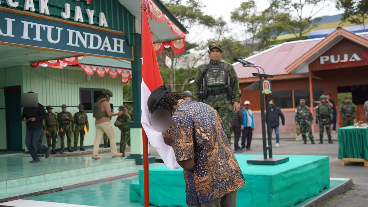 Empat Anggota OPM Serahkan Senjata dan Kembali ke Pangkuan Ibu Pertiwi