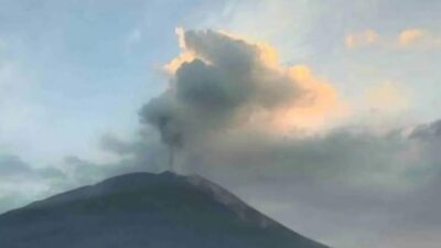 Dampak Abu Vulkanik Gunung Lewotolok Terhadap Penerbangan