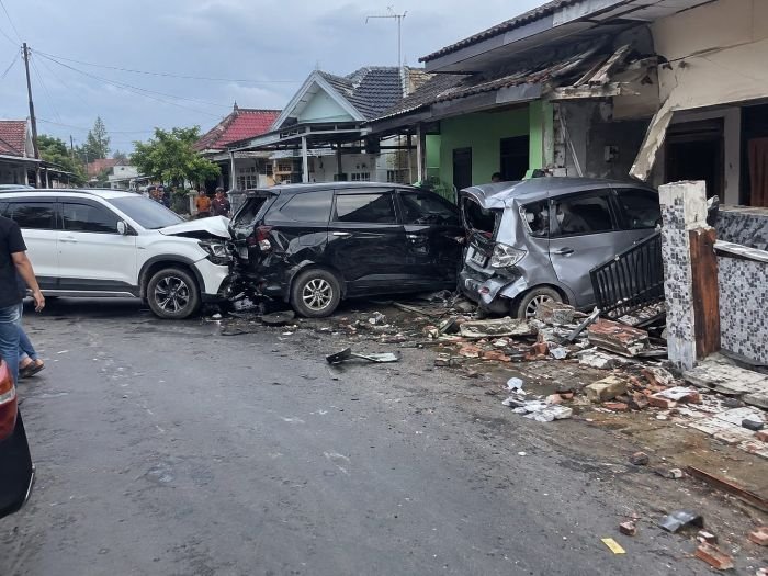 Tragedi Kecelakaan Beruntun di Jalan Jamin Ginting