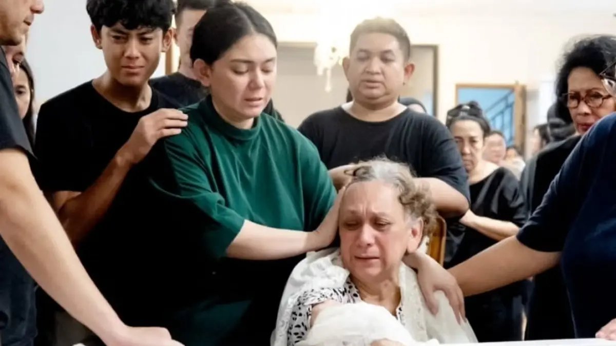 Kesedihan Thalita Latief atas Kehilangan Ayah Tercinta