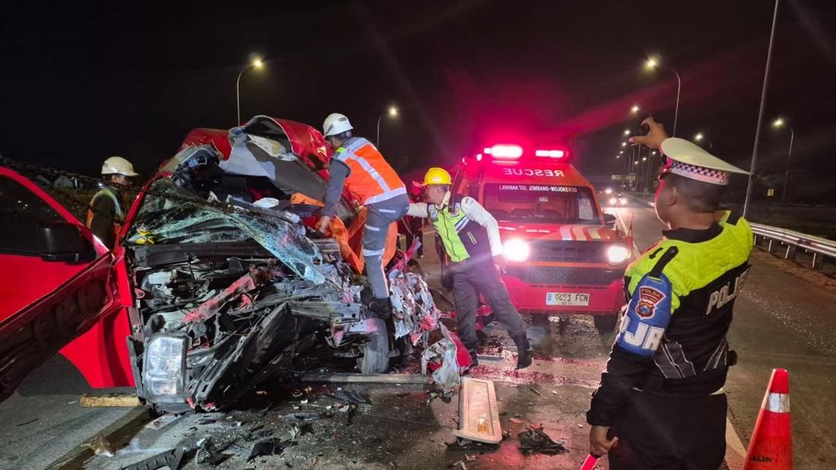 Kecelakaan Tragis di Tol Jombang-Mojokerto: Empat Korban Jiwa