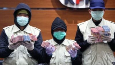 Tangkapan OTT KPK: Penangkapan Sebanyak 17 Orang di Jabodetabek