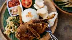 Menjelajahi Kelezatan Nasi Bebek Legendaris di Surabaya