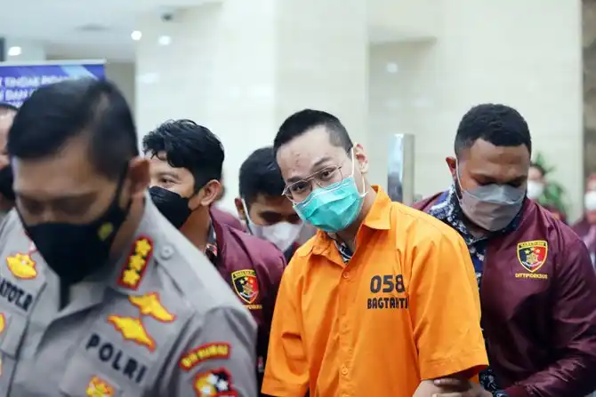 Pembebasan Bersyarat Indra Kenz di Tengah Kontroversi Lapangan Pemasyarakatan