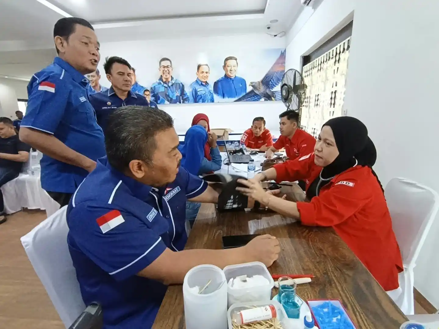Aksi Donor Darah Partai Demokrat di Medan