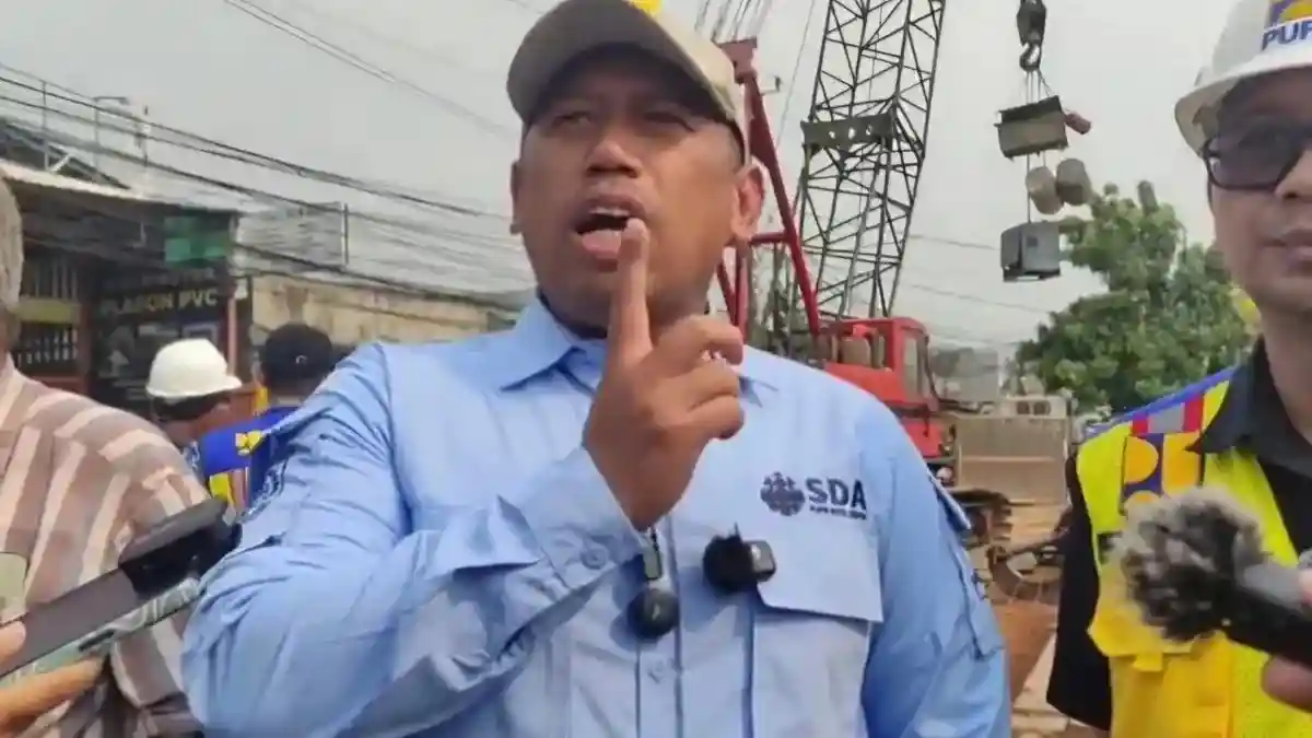 Perbaikan Trotoar Sawangan Tertunda, PUPR Depok Beri Penjelasan