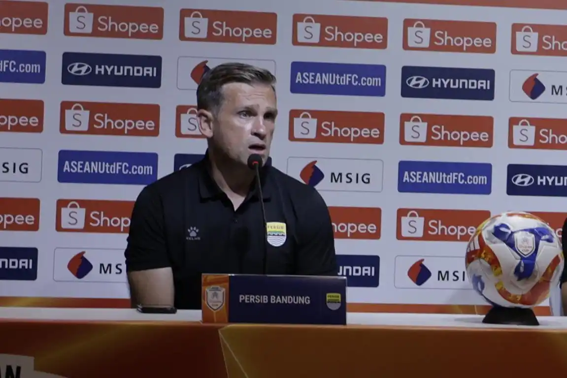 Persib Bandung Bangkit Dramatis, Igor Tolic Soroti Kecerdasan Pemain di Thailand
