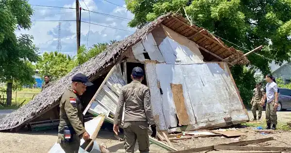 Pembongkaran Pondok Wisata di Pesisir Lhokseumawe Membuat Pedagang Kehilangan Tempat Berjualan