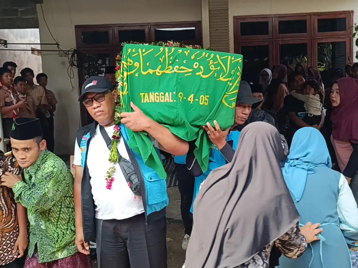 Jenazah Korban KM Virgo Asal Tulungagung Tiba di Rumah Duka, Satu Korban Masih Ditunggu Identifikasinya