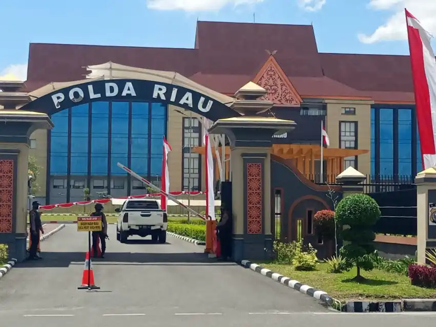 Mutasi Polda Riau, Kombes Gathut Bowo Jadi Dirlantas Gantikan Kombes Jeki Rahmat