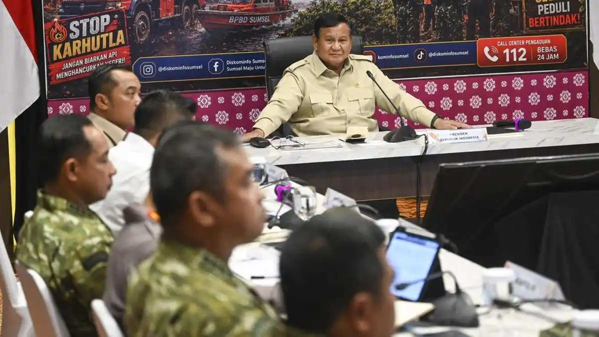 Prabowo Bahas Penanganan Karhutla, Dampaknya Menjangkau Satwa dan Warga