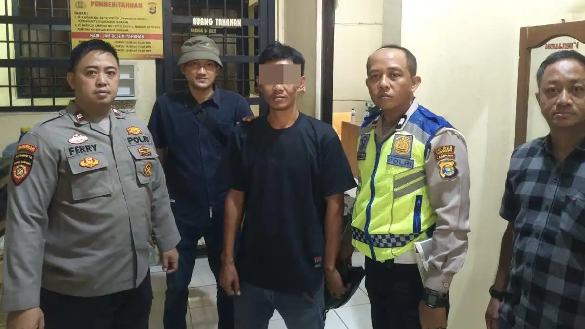 Sopir Fuso Serahkan Diri Usai Kecelakaan Beruntun yang Tewaskan Dua Pelajar di Pringsewu