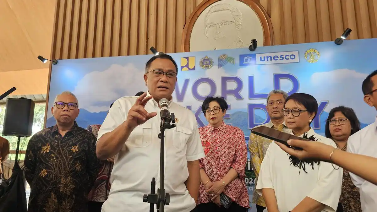Pemadaman Karhutla di Kalsel dan Kalteng Ditargetkan Tuntas dalam Beberapa Pekan