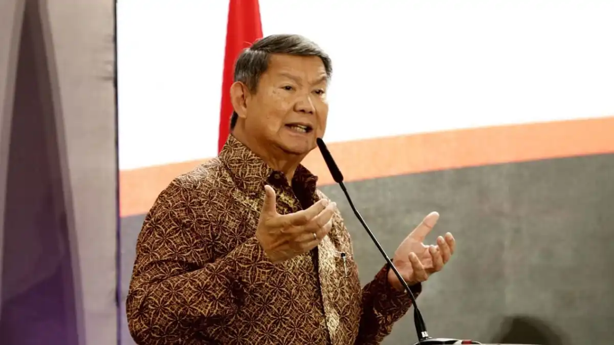 Hashim Ungkap Rencana Ponsel Gratis dengan Rekening Digital bagi Warga yang Belum Terlayani Bank