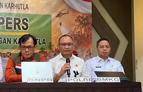 Bareskrim Tetapkan Sembilan Korporasi Sawit sebagai Tersangka Karhutla